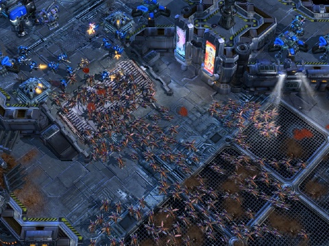 Starcraft 2 Screenshot Zerg Rush #2