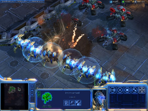 Starcraft 2 Screenshot Unsterbliche (Immortal ) gegen Belagerunspanzer